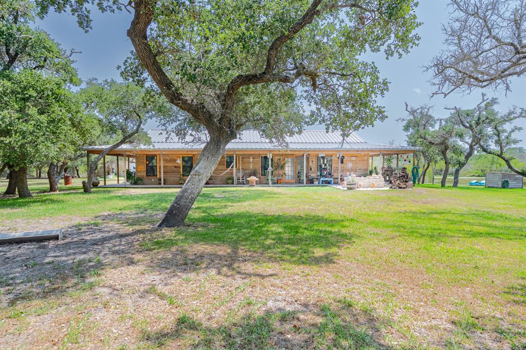 17 Bee Tree Circle, Rockport, Texas image 4