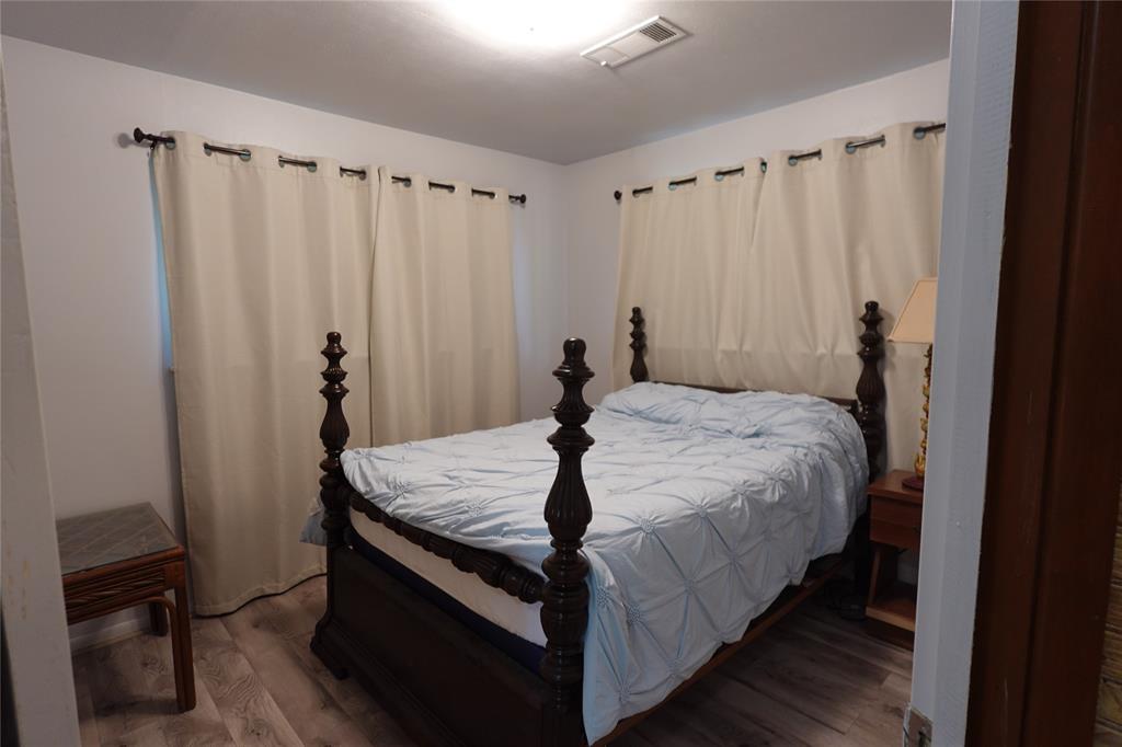 215 Weldon, Livingston, Texas image 14