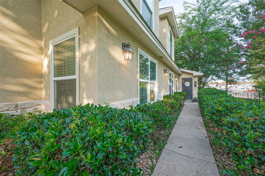 152 Snug Harbor Drive