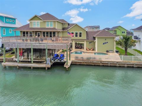 1522 Windsong Way Tiki Island TX 77554