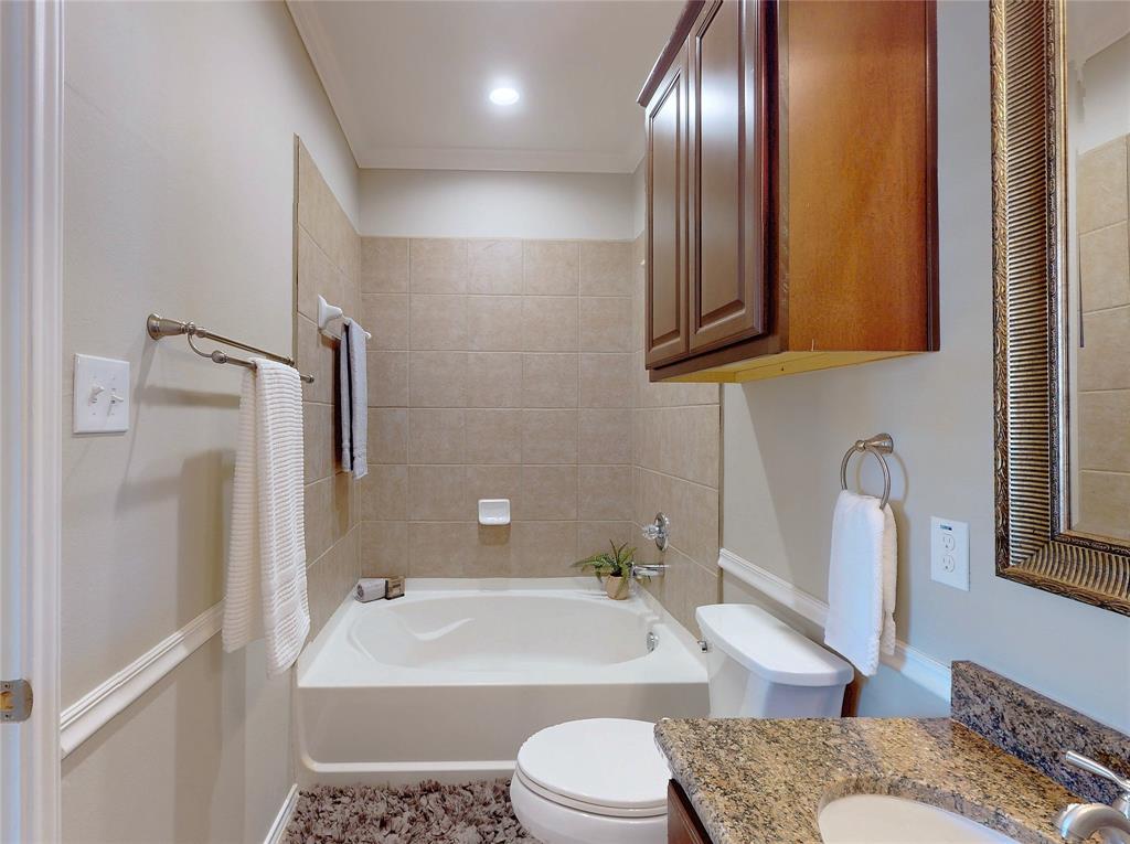 1905 Kemah Village Drive, Kemah, Texas image 17