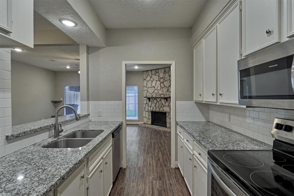 12211 Glenview Drive, Montgomery, Texas image 22