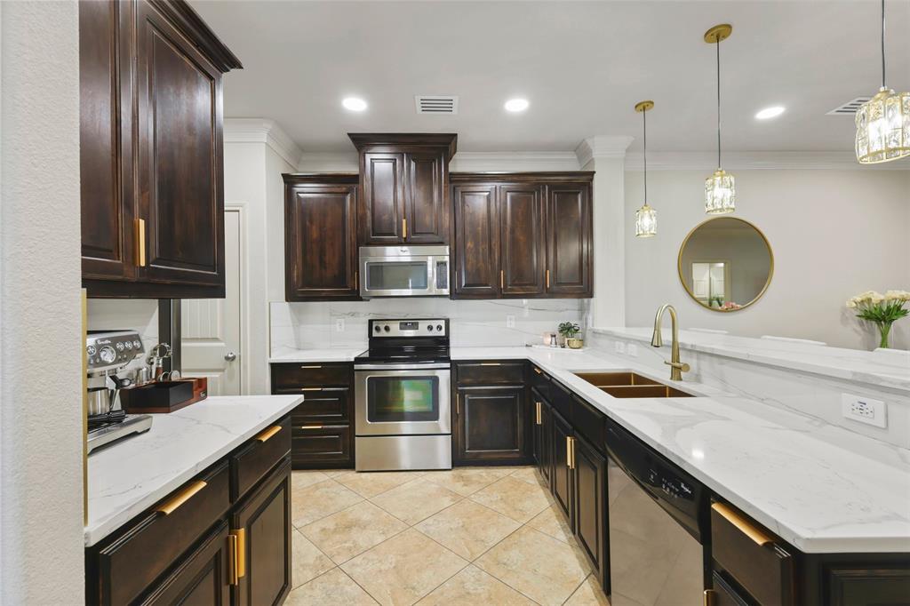 3801 Harvey Road, College Station, Texas image 7