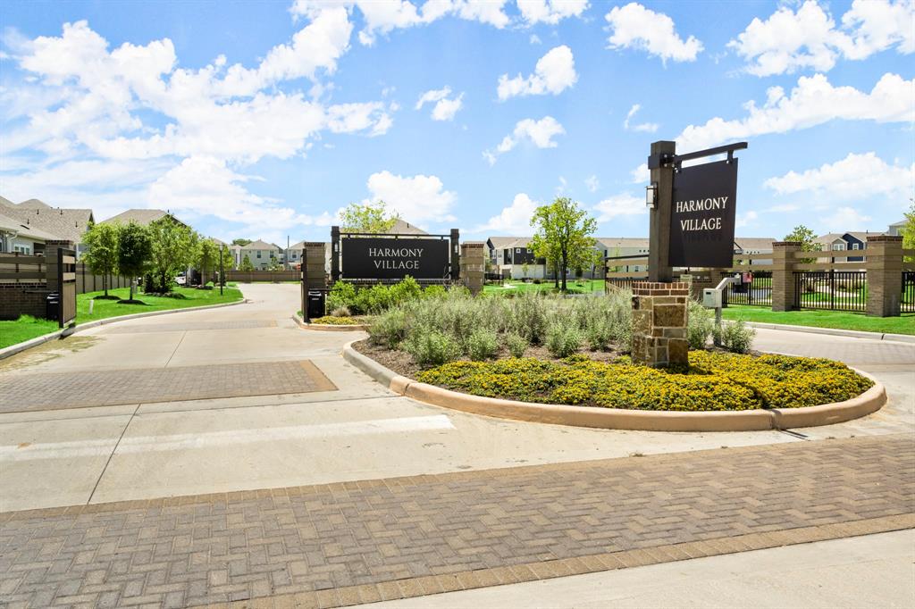 9904 Smokehouse Silo Lane, Houston, Texas image 35