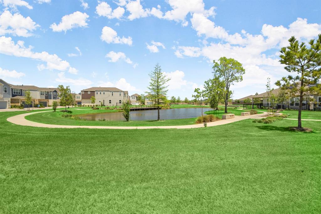 9904 Smokehouse Silo Lane, Houston, Texas image 39