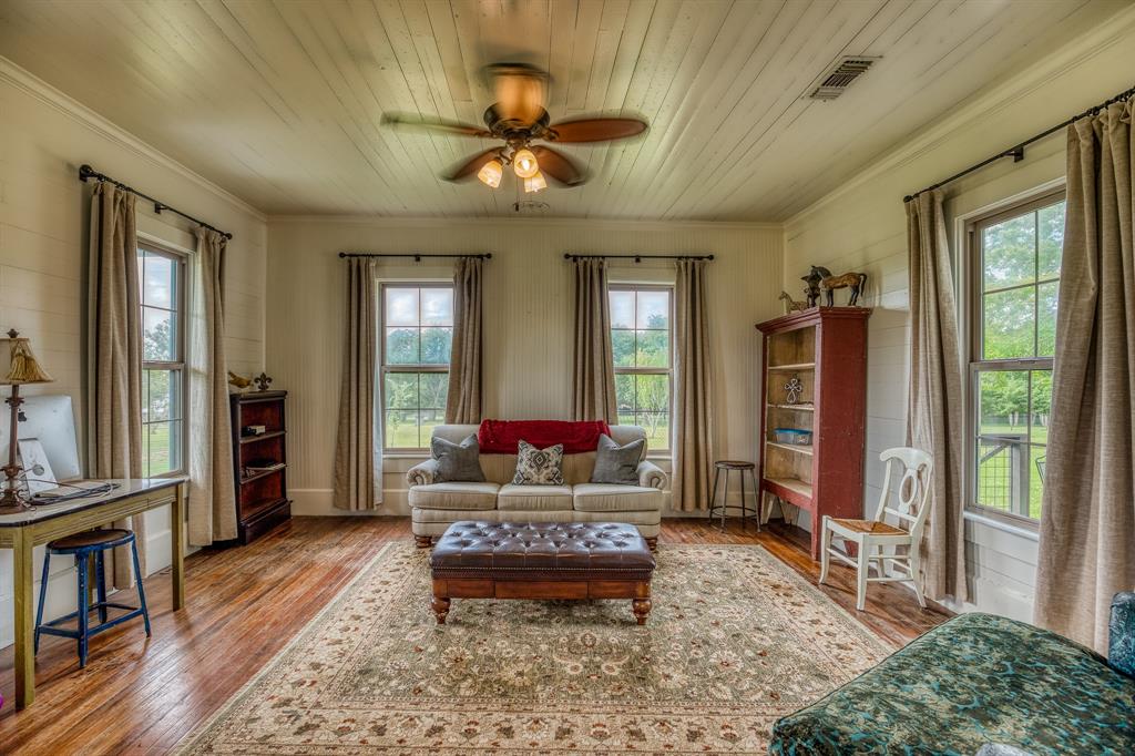 6900 Schroeder Road, Brenham, Texas image 11