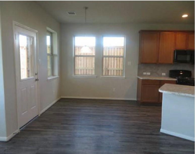 3102 Dry Creek Drive