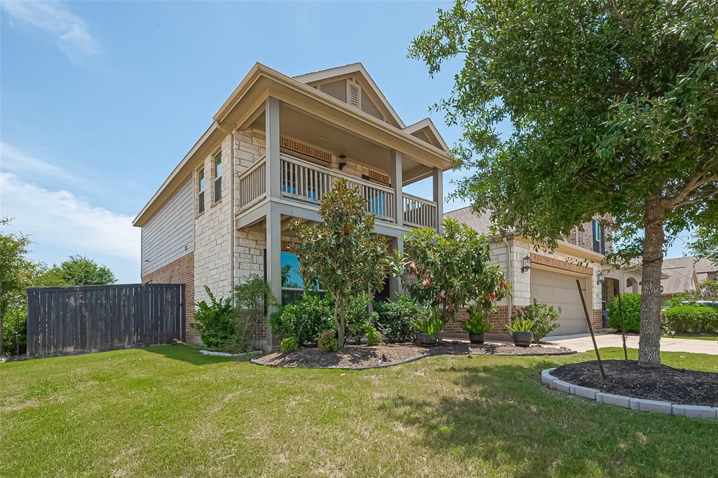 2822 Bluesage Bluff Drive