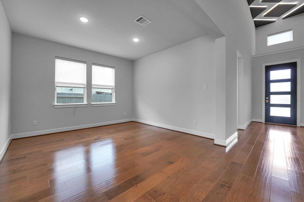 property-search 3 6406 Prairie Landing Blvd