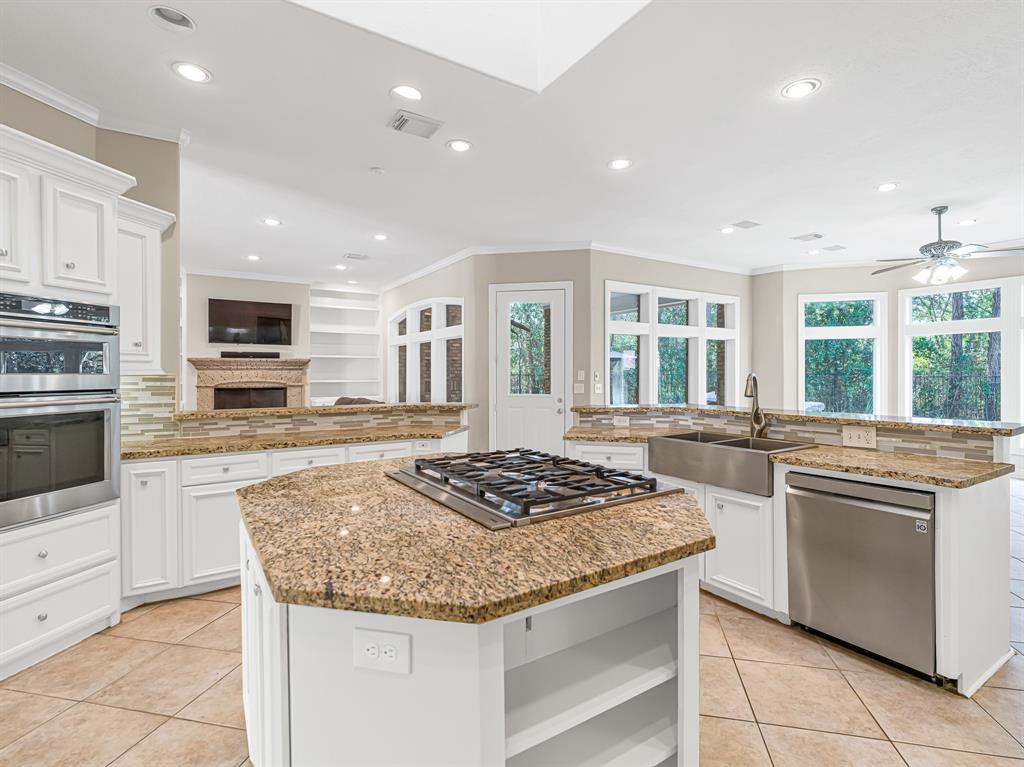 16007 Wimbledon Champions Drive, Spring, Texas image 15