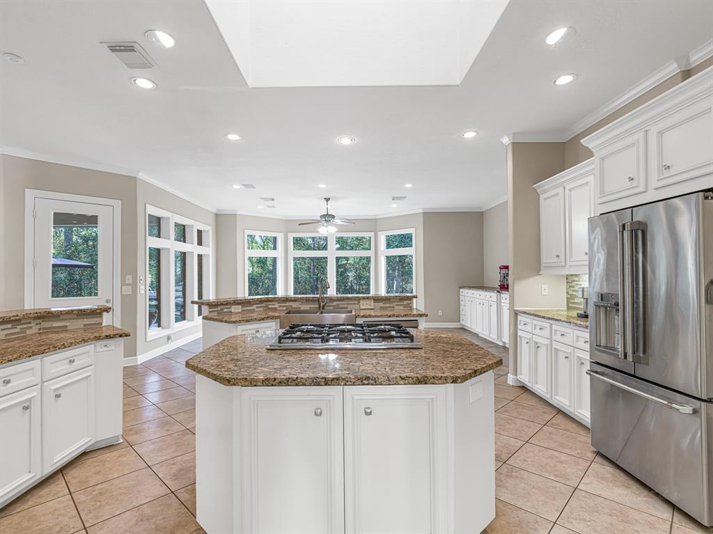 16007 Wimbledon Champions Drive, Spring, Texas image 3
