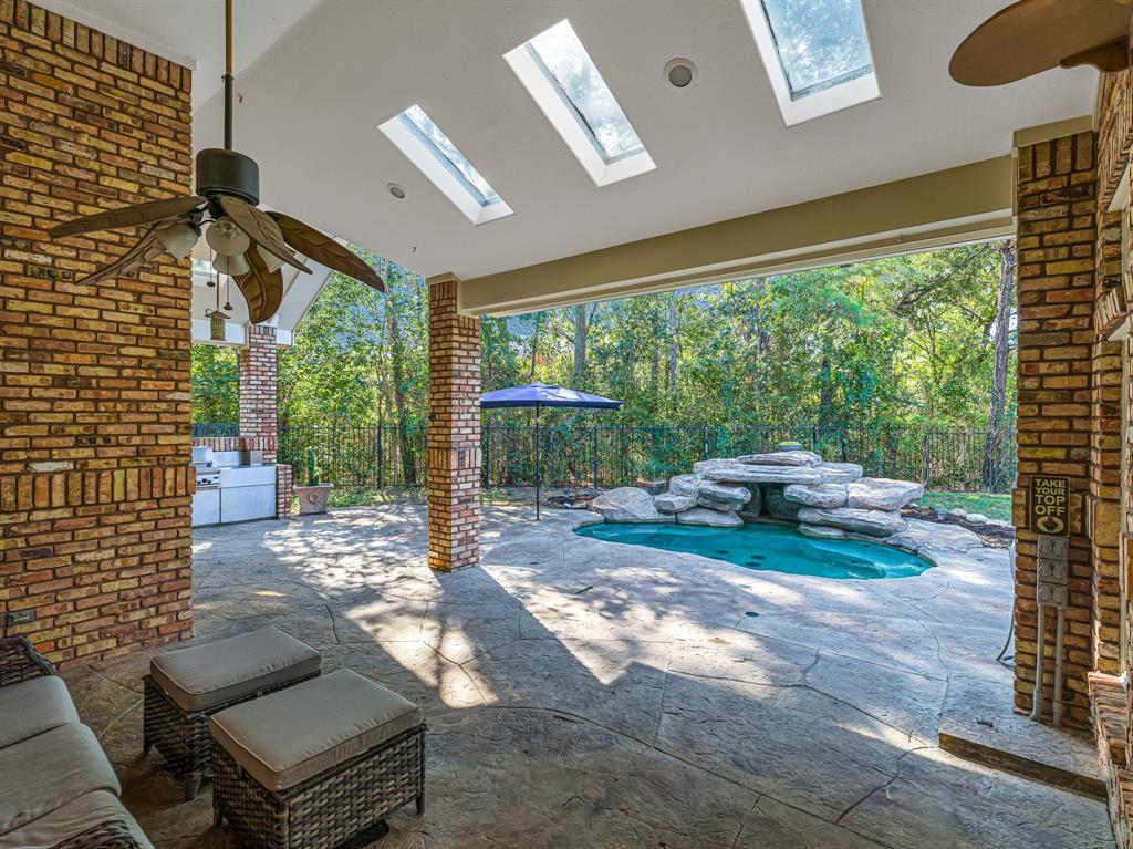 16007 Wimbledon Champions Drive, Spring, Texas image 5