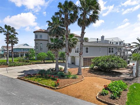 A home in Tiki Island