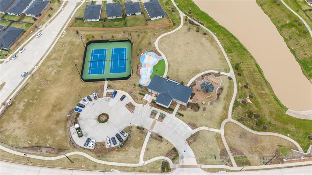 31619 Featherstone Trail, Fulshear, Texas image 24