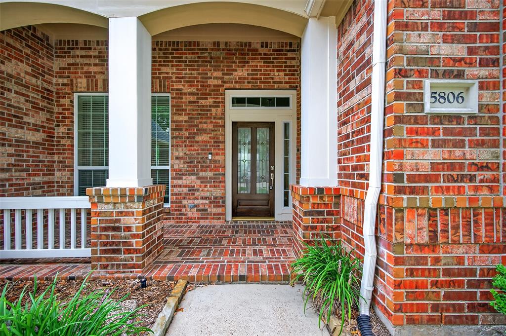 5806 Coral Springs Court