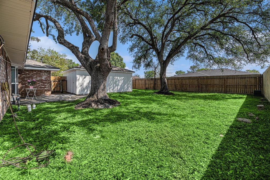 8734 Collingsdale Road, La Porte, Texas image 26