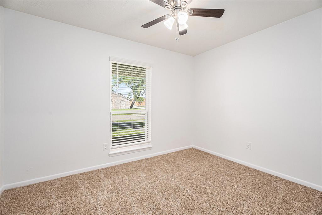 8734 Collingsdale Road, La Porte, Texas image 24