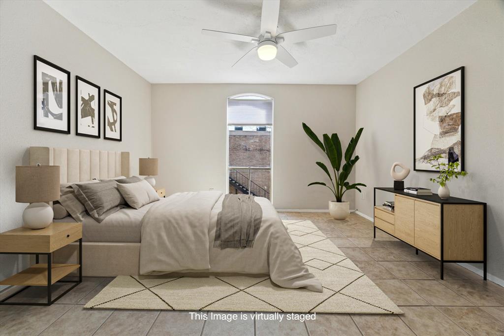 4631 Wild Indigo Street #575, Houston, Texas image 2