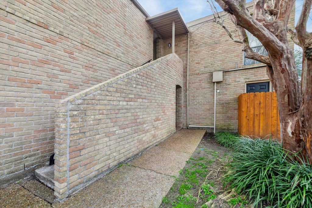 4631 Wild Indigo Street #575, Houston, Texas image 12