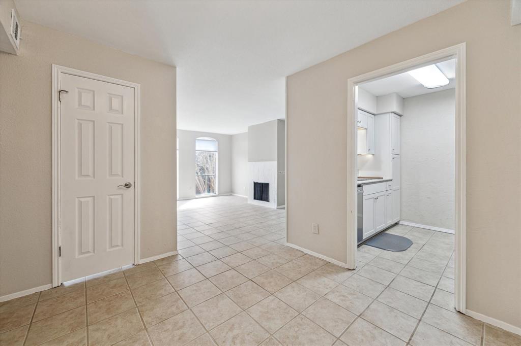 4631 Wild Indigo Street #575, Houston, Texas image 17