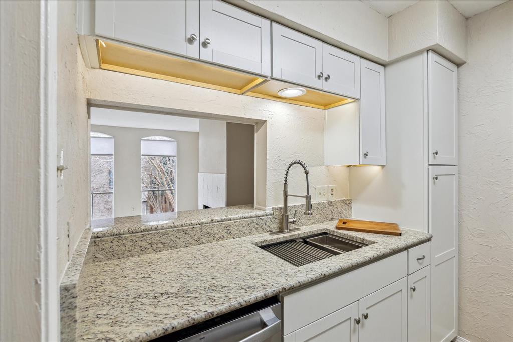 4631 Wild Indigo Street #575, Houston, Texas image 31