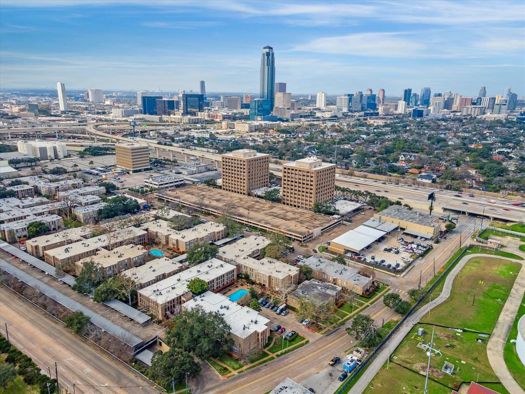 4631 Wild Indigo Street #575, Houston, Texas image 15