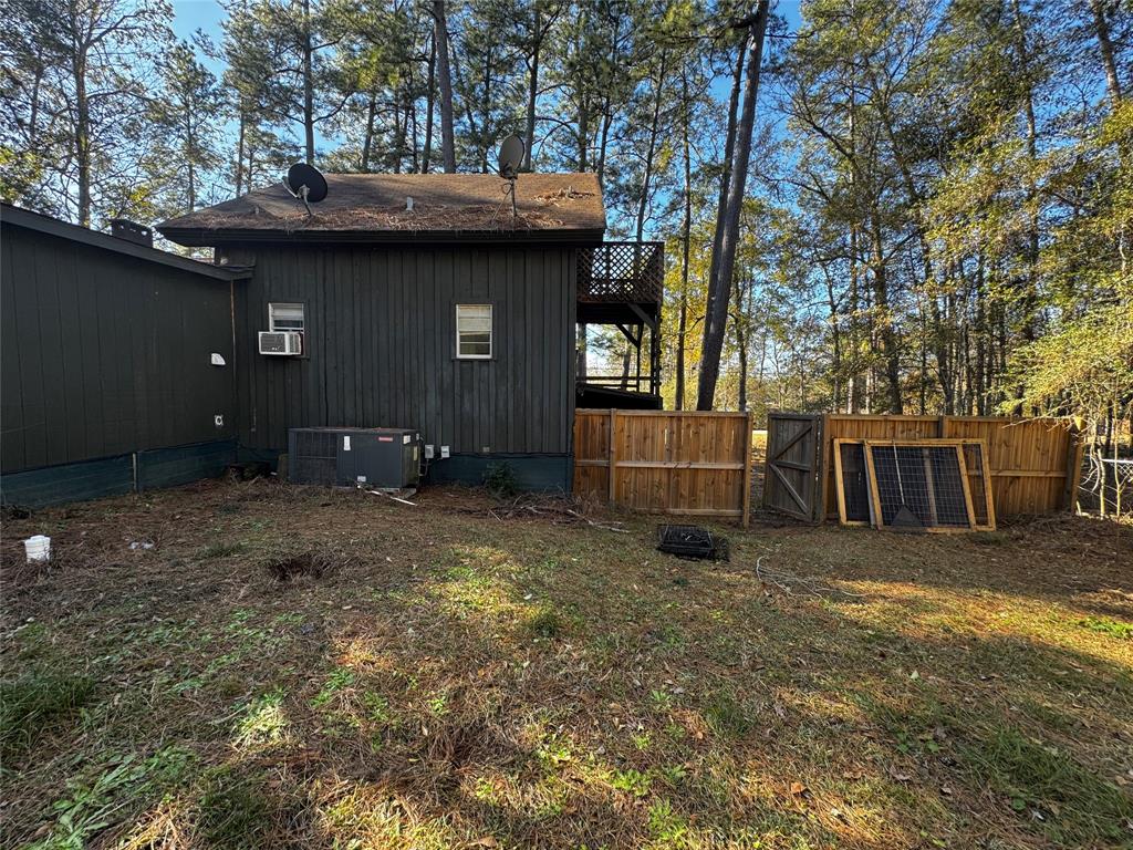 202 Cypress Bend Drive, Kountze, Texas image 23