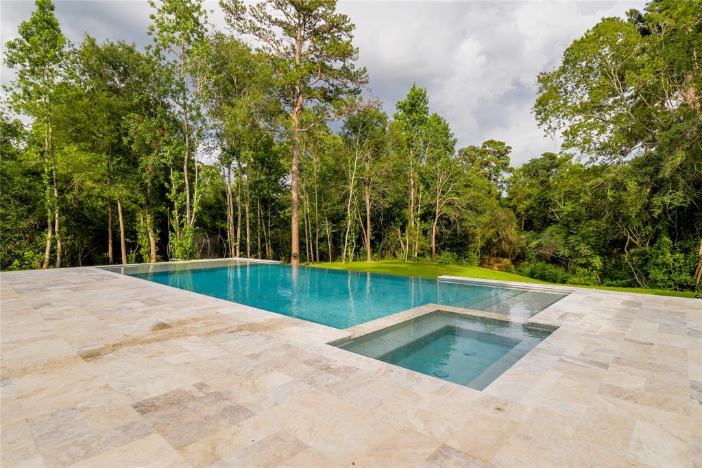 25003 Tarlton Court