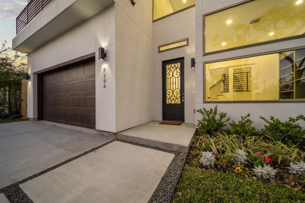 7106 Dearborn Street, Houston, Texas image 2