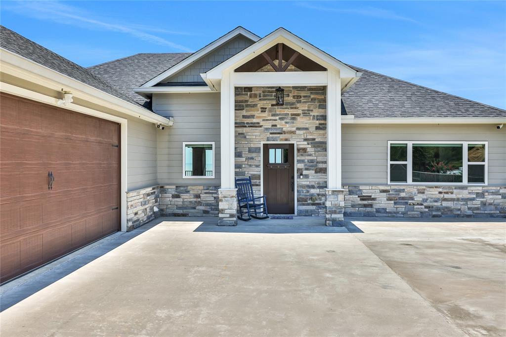 230 Legacy Boulevard
