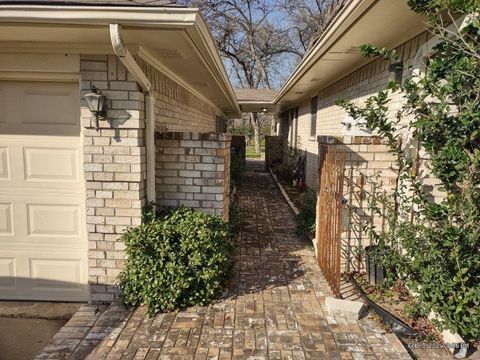 A home in Pasadena