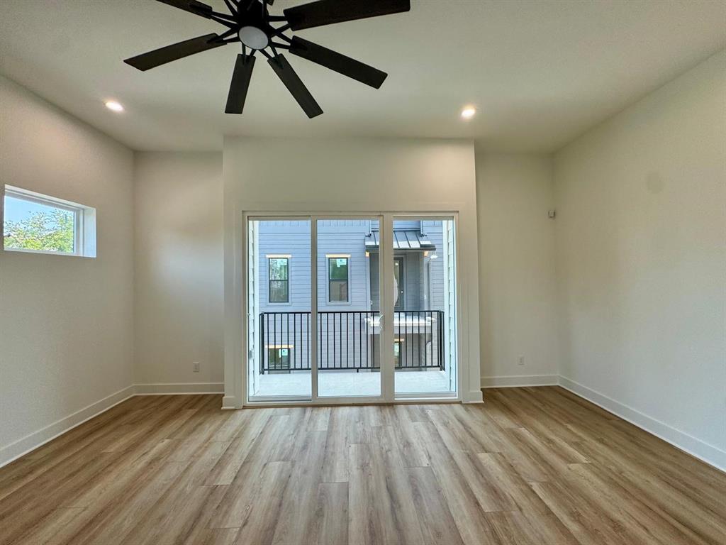 1639 Beall Street, Houston, Texas image 6