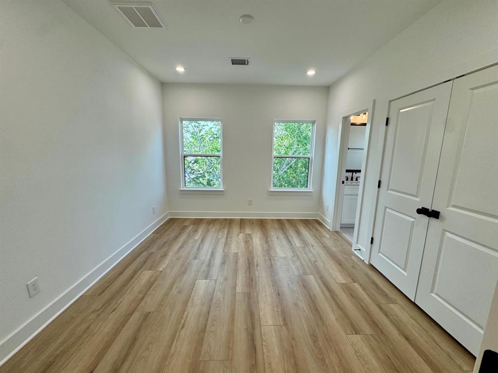 1639 Beall Street, Houston, Texas image 14
