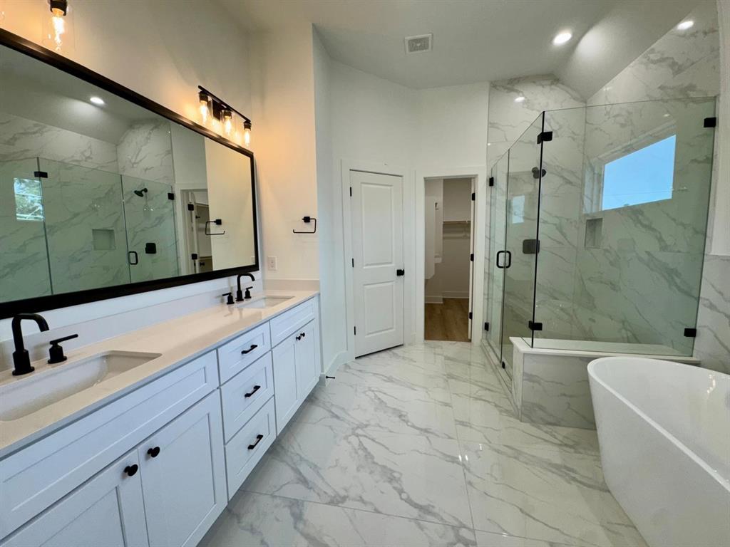 1639 Beall Street, Houston, Texas image 13