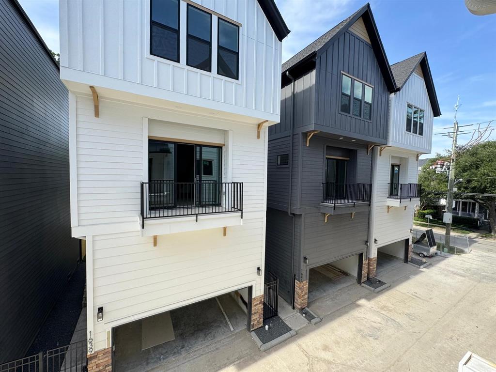 1639 Beall Street, Houston, Texas image 24