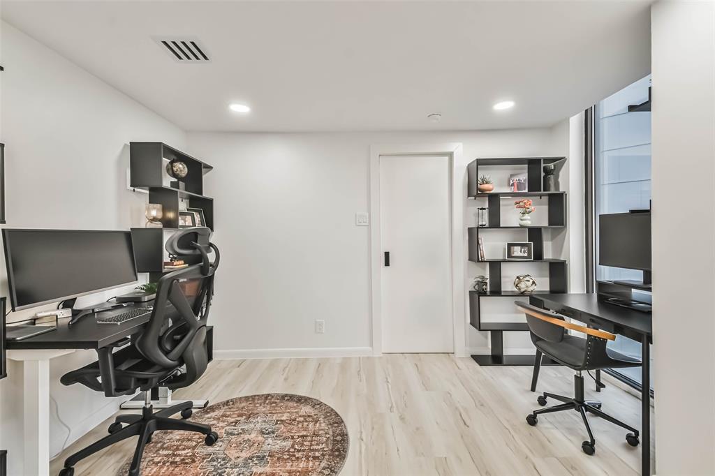 14 Greenway Plaza #16Q, Houston, Texas image 19