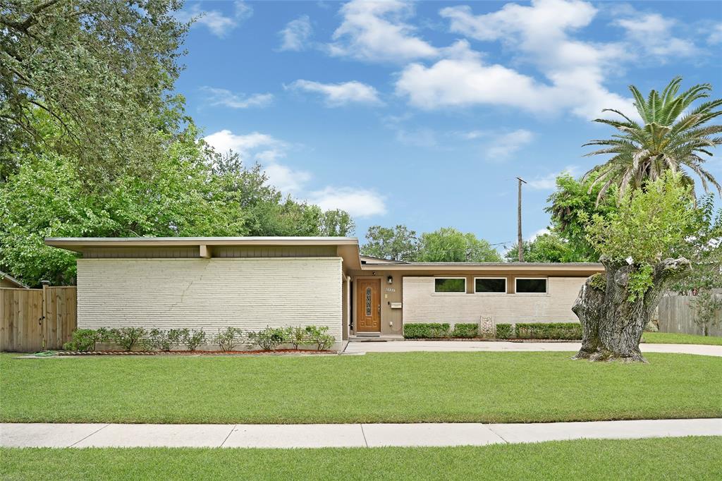 10226 Carlow Lane