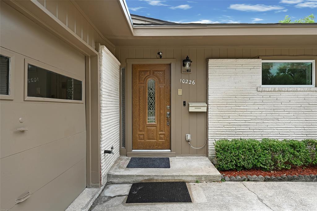 10226 Carlow Lane