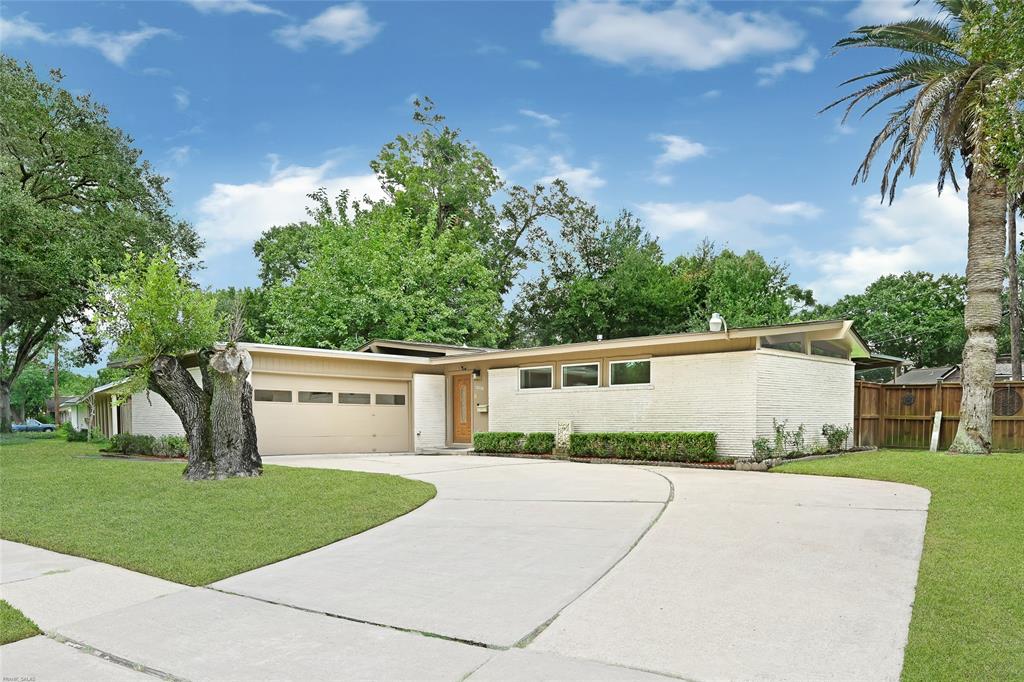 10226 Carlow Lane