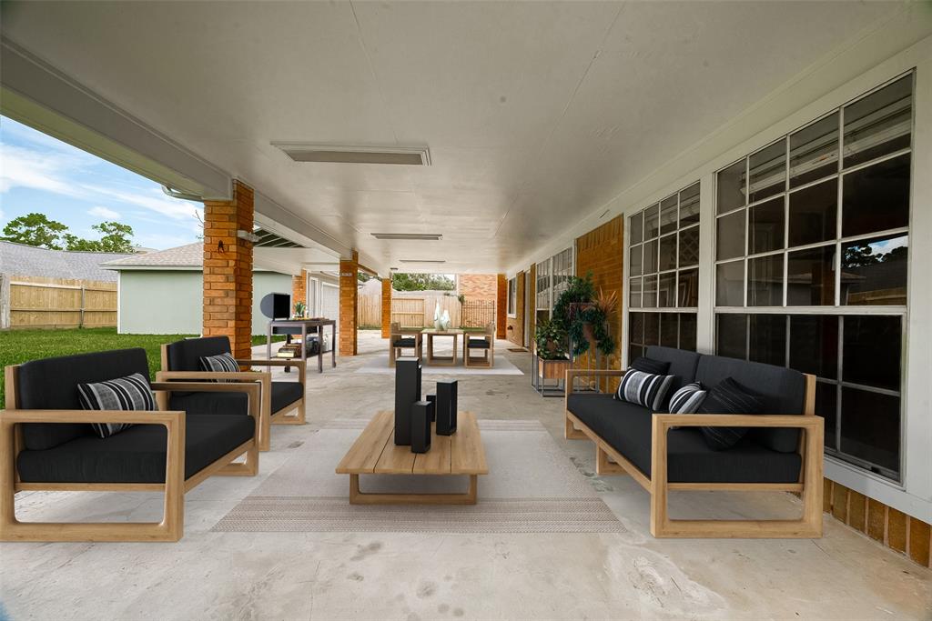 2112 Limrick Drive