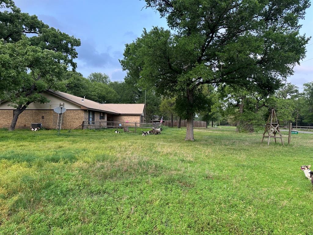 2316 Mallard Drive #55, Caldwell, Texas image 2