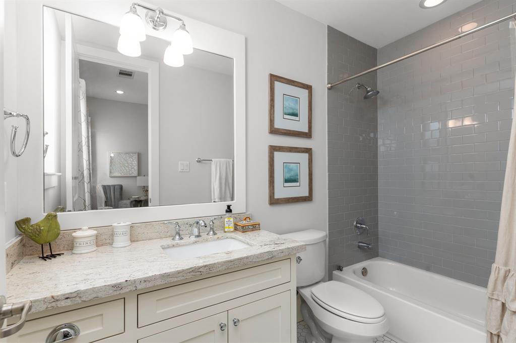 12423 Dermott Drive, Houston, Texas image 30