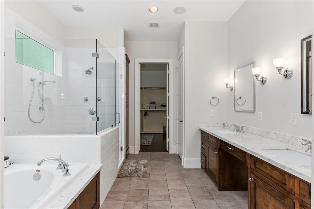 12423 Dermott Drive, Houston, Texas image 25