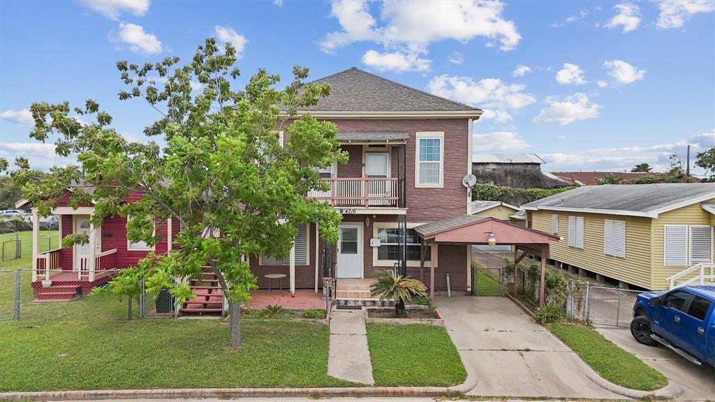 4216 Avenue M 1/2