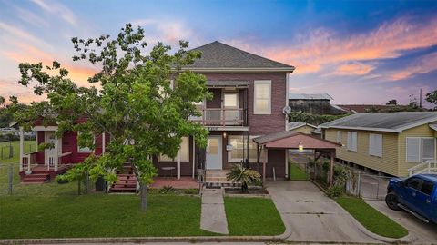 4216 Avenue M 1/2 Galveston TX 77550