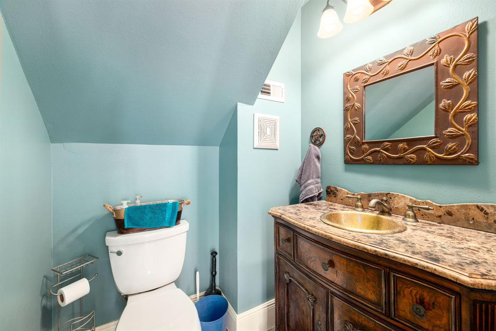600 Crystal River Road, Conroe, Texas image 11
