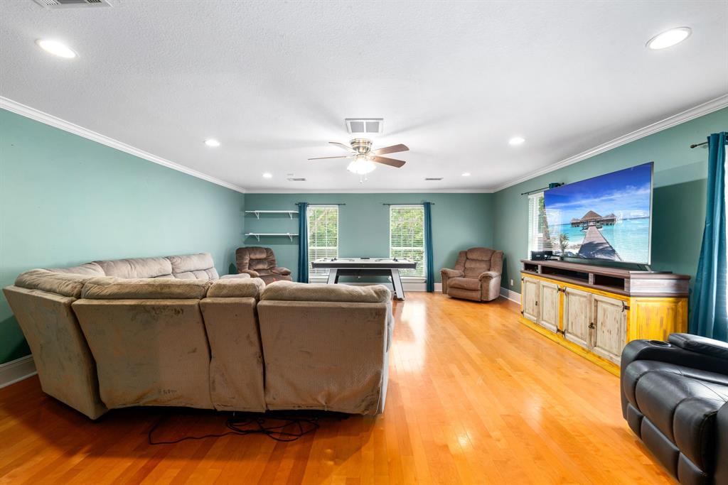600 Crystal River Road, Conroe, Texas image 15