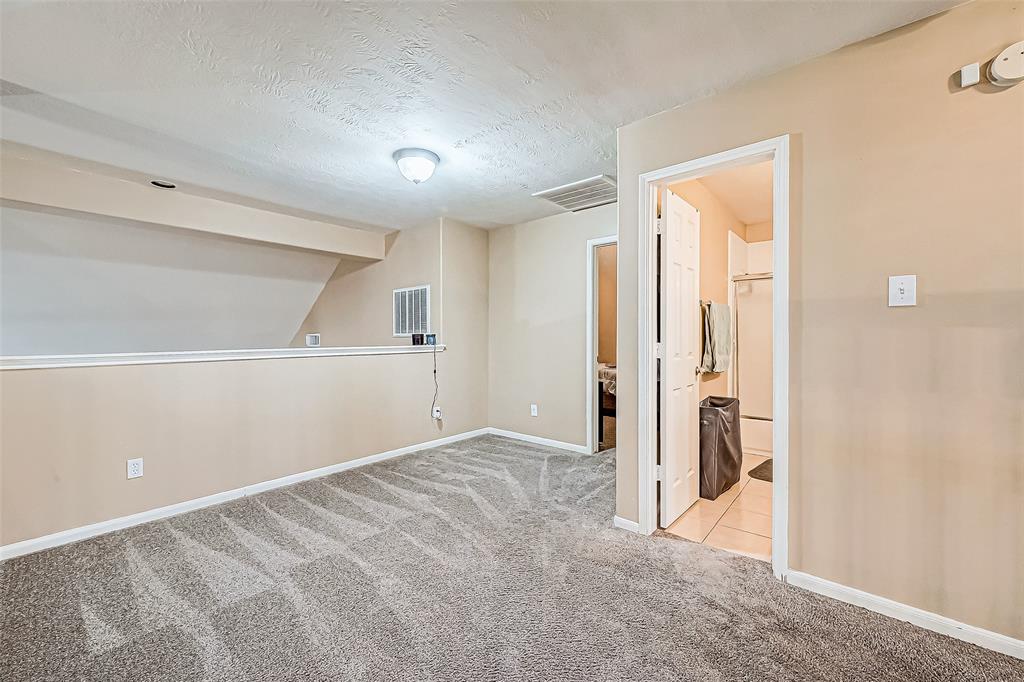 6623 Surrey Meadow Court, Houston, Texas image 12