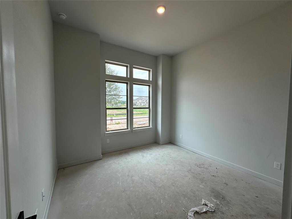 1335 Watermont Drive, Missouri City, Texas image 3