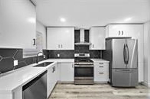 1106 W Tri Oaks Lane 134 Houston TX 77043